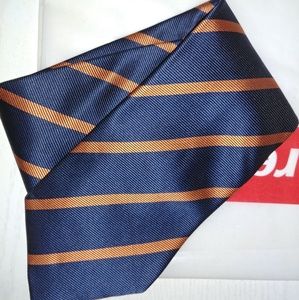 Men Designer Tie New Without Tag